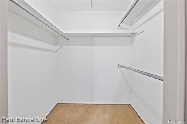 Builiding view forty five for 25574 Wilson, Dearborn Heights, MI. 48127