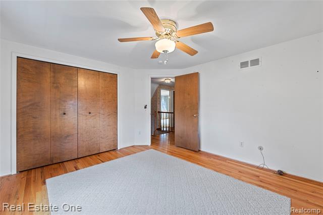Builiding view thirty six for 25574 Wilson, Dearborn Heights, MI. 48127