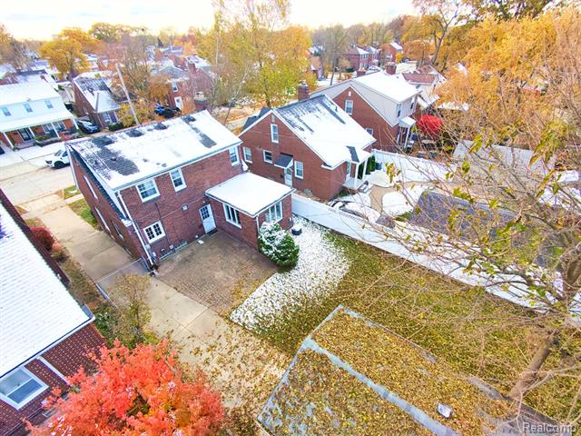 Builiding view forty for 22844 Buckingham, Dearborn, MI. 48128