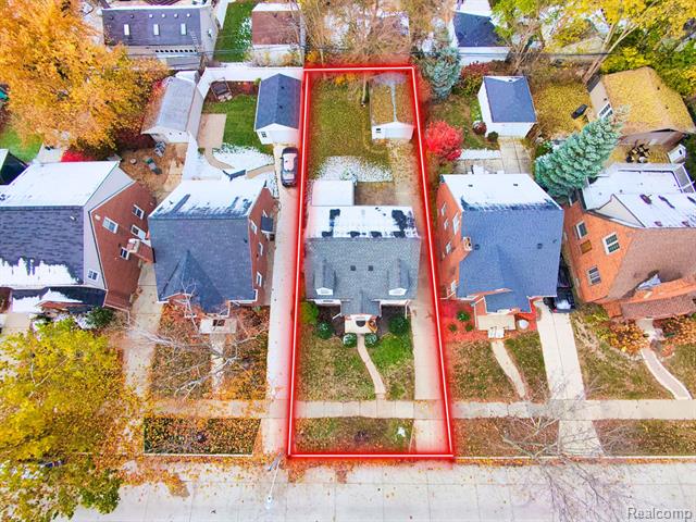 Builiding view thirty three for 22844 Buckingham, Dearborn, MI. 48128