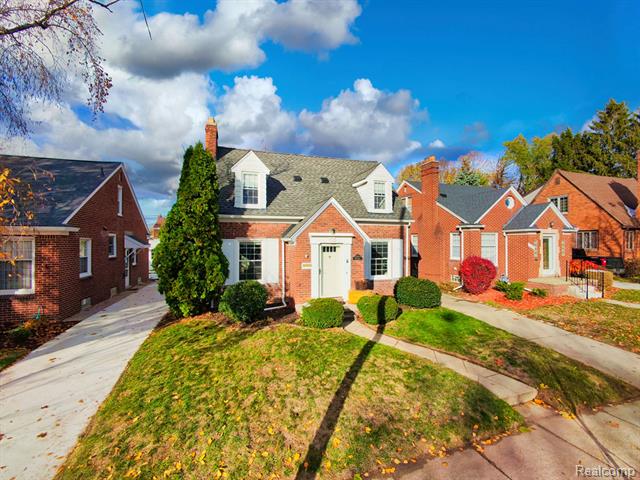 Builiding view three for 22844 Buckingham, Dearborn, MI. 48128