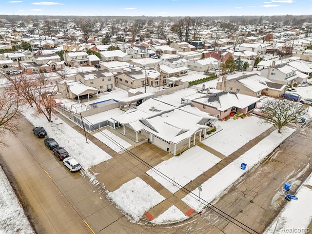 Builiding view three for 26611 Cecile, Dearborn Heights, MI. 48127