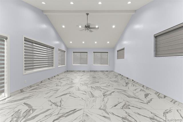 Builiding view twenty for 26611 Cecile, Dearborn Heights, MI. 48127