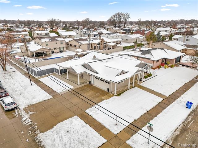 Builiding view two for 26611 Cecile, Dearborn Heights, MI. 48127