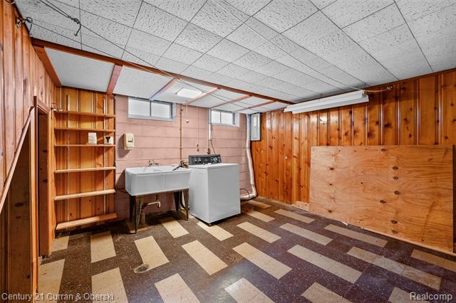 Builiding view twenty three for 1521 N Vernon, Dearborn, MI. 48128