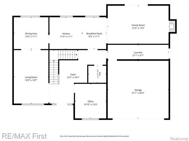 Builiding view forty one for 26376 Lawrence, Dearborn Heights, MI. 48127