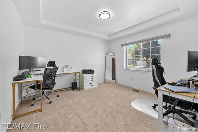 Builiding view twenty eight for 26376 Lawrence, Dearborn Heights, MI. 48127