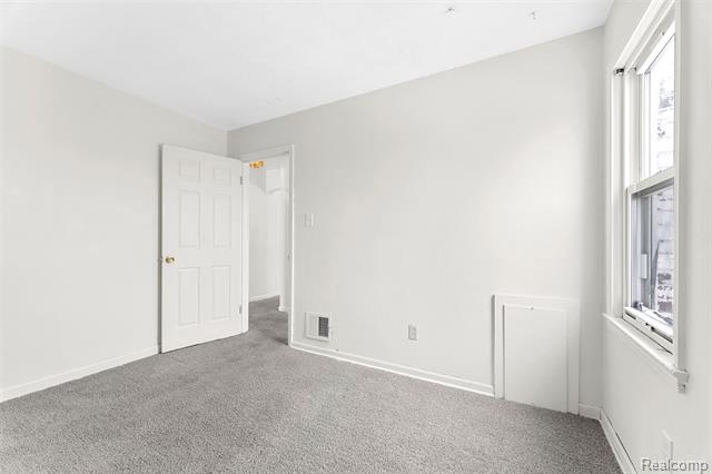 Builiding view seven for 23621 Lawrence, Dearborn, MI. 48128