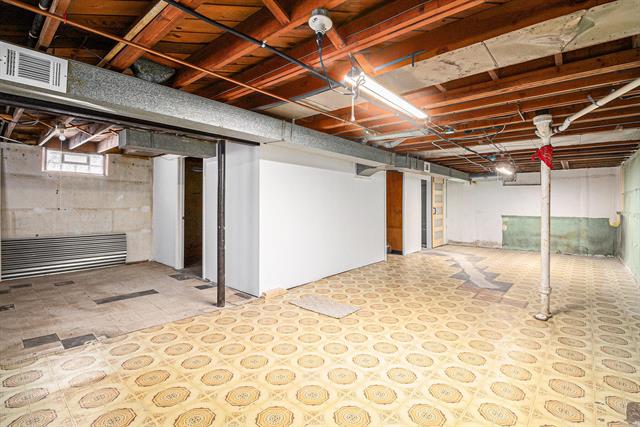 Builiding view eighteen for 30801 Pardo, Garden City, MI. 48135