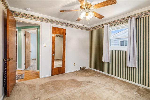 Builiding view twelve for 30801 Pardo, Garden City, MI. 48135