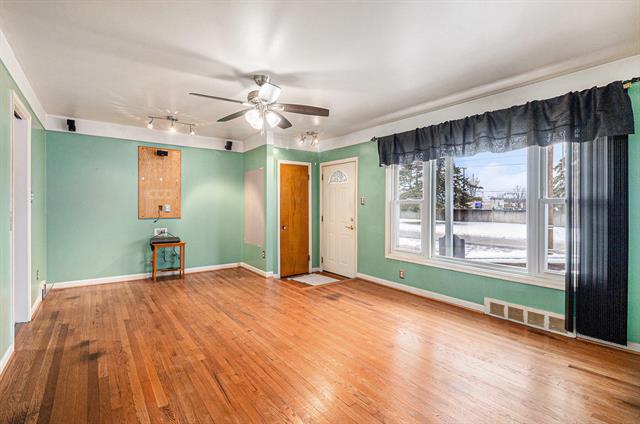 Builiding view two for 30801 Pardo, Garden City, MI. 48135