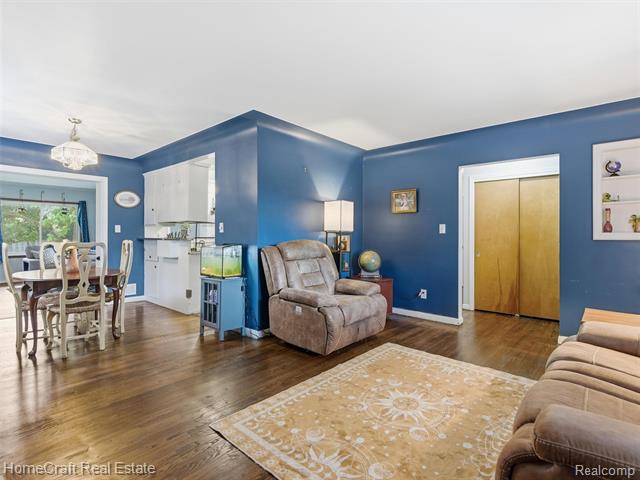 Builiding view eleven for 1775 N Gulley, Dearborn Heights, MI. 48127