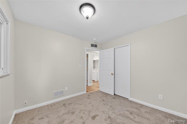 Builiding view eleven for 33484 Krauter, Westland, MI. 48185