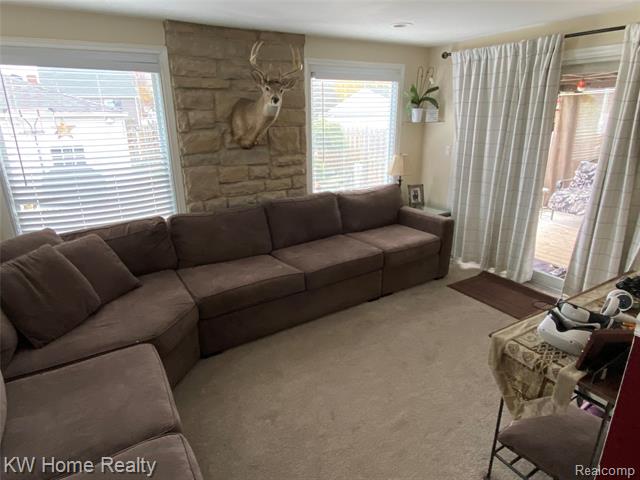 Builiding view sixteen for 1846 N Elizabeth, Dearborn, MI. 48128