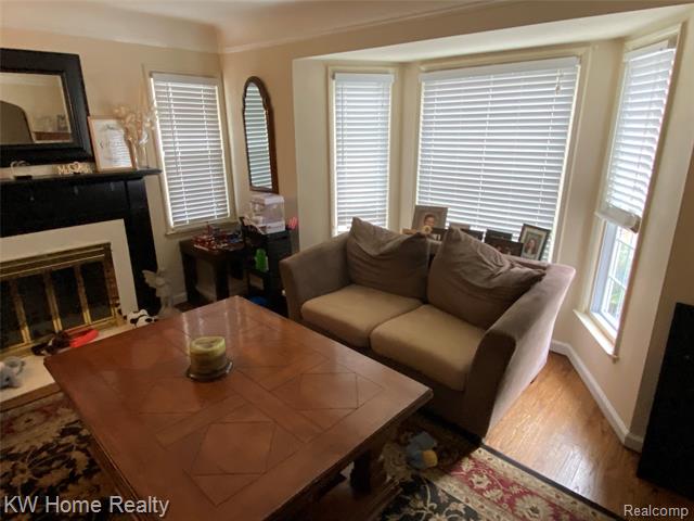 Builiding view thirteen for 1846 N Elizabeth, Dearborn, MI. 48128