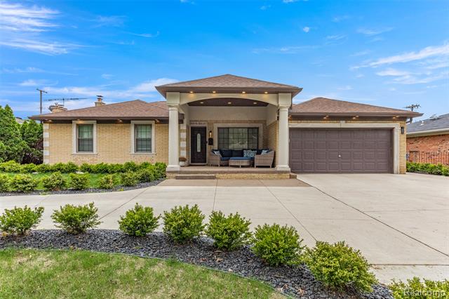 front view for 2051 N Gulley, Dearborn Heights, Mi. 48127