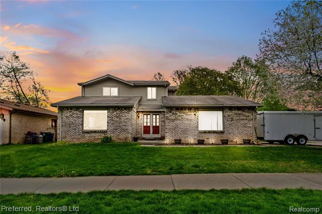 front view for 910 Tyndall, Canton, Mi. 48187