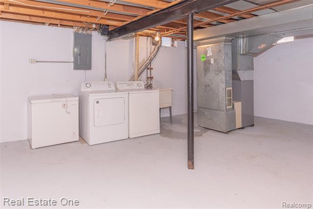 Builiding view forty nine for 41958 Sunderland, Canton, MI. 48187