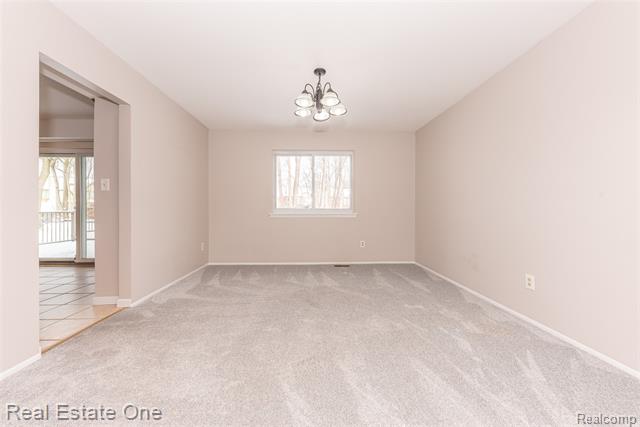 Builiding view seventeen for 41958 Sunderland, Canton, MI. 48187