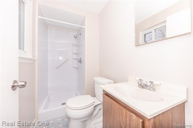 Builiding view thirty nine for 41958 Sunderland, Canton, MI. 48187