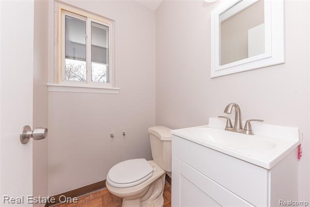 Builiding view twenty nine for 41958 Sunderland, Canton, MI. 48187