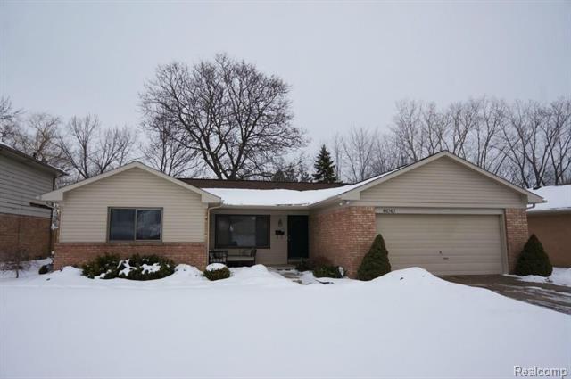 front view for 44040 Umberland N, Canton, Mi. 48187
