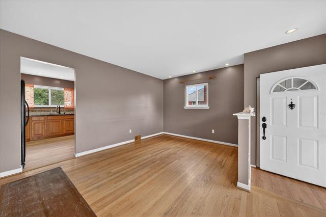 Builiding view six for 6950 Mohican, Westland, MI. 48185