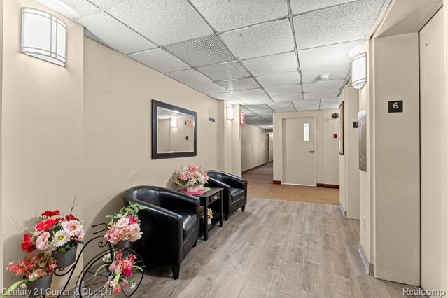 Builiding view thirty four for 21800 Morley, Dearborn, MI. 48124