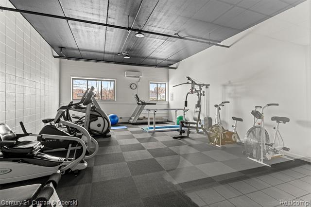 Builiding view thirty seven for 21800 Morley, Dearborn, MI. 48124