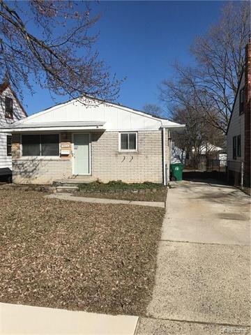 front view for 5908 Gilman, Garden City, Mi. 48135
