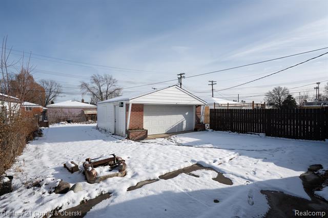 Builiding view four for 5644 Norborne, Dearborn Heights, MI. 48127