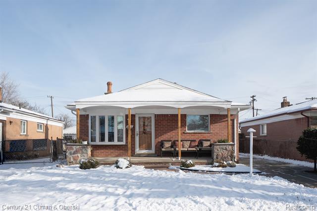 Builiding view one for 5644 Norborne, Dearborn Heights, MI. 48127