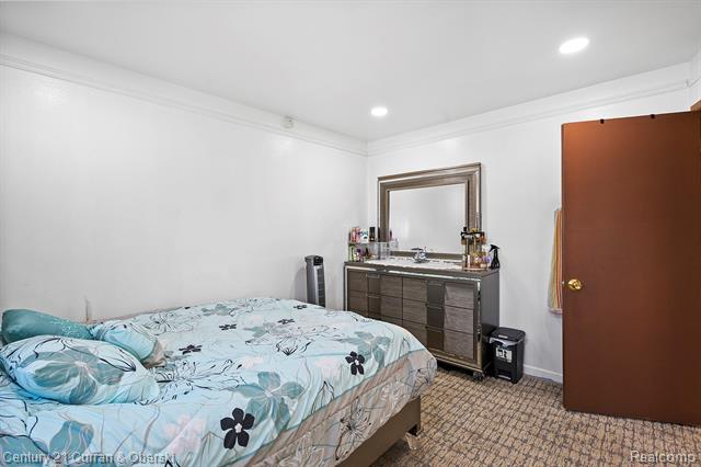 Builiding view thirteen for 5644 Norborne, Dearborn Heights, MI. 48127