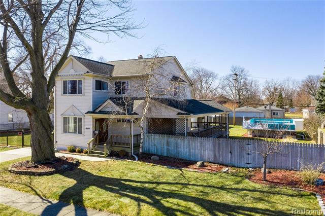 front view for 5959 Highview, Dearborn Heights, Mi. 48127