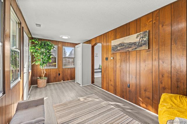 Builiding view fifteen for 28424 Elmwood, Garden City, MI. 48135