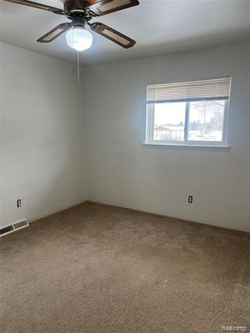 Builiding view nine for 6039 Silvery, Dearborn Heights, MI. 48127