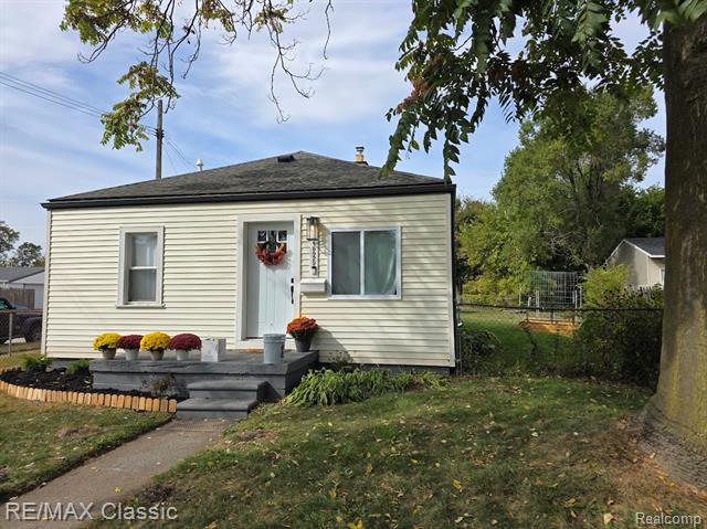 front view for 18929 Harman, Melvindale, Mi. 48122