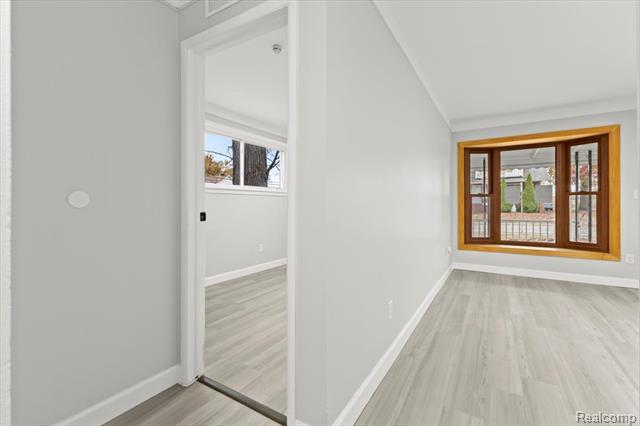 Builiding view nineteen for 18648 Robert, Melvindale, MI. 48122