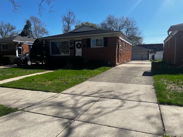 front view for 5918 Lafayette, Dearborn Heights, Mi. 48127