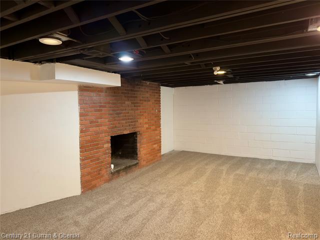 Builiding view six for 6590 Rockland, Dearborn Heights, MI. 48127