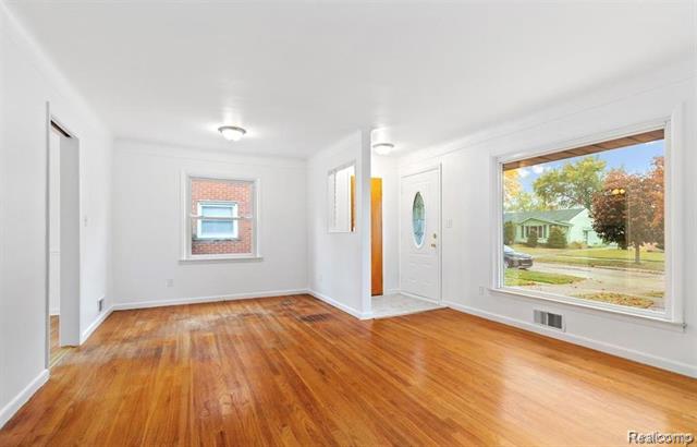 Builiding view one for 6690 Deering, Garden City, MI. 48135