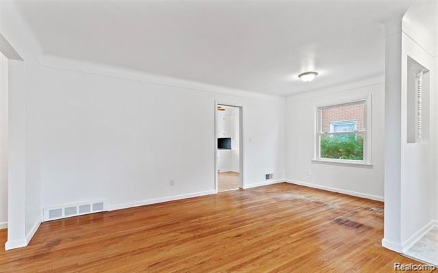 Builiding view two for 6690 Deering, Garden City, MI. 48135