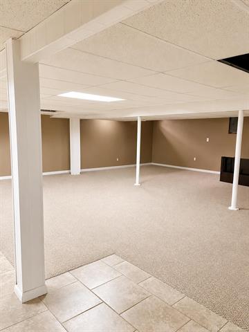 Builiding view twenty seven for 27344 Michele, Dearborn Heights, MI. 48127