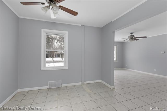 Builiding view six for 22160 Morton, Oak Park, MI. 48237