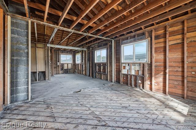 Builiding view seven for 17621 Hanna, Melvindale, MI. 48122