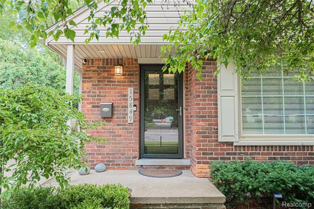 front view for 15849 Andover Dr, Dearborn, Mi. 48120