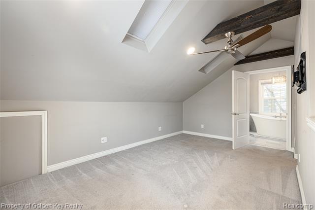 Builiding view seventeen for 298 W Saratoga, Ferndale, MI. 48220