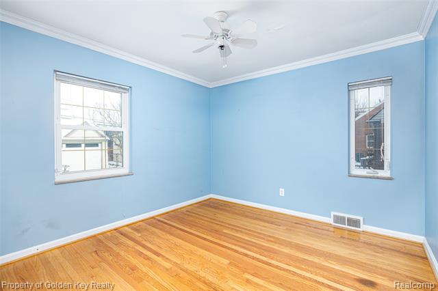 Builiding view thirteen for 298 W Saratoga, Ferndale, MI. 48220