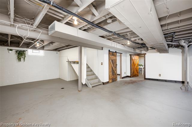 Builiding view twenty four for 298 W Saratoga, Ferndale, MI. 48220