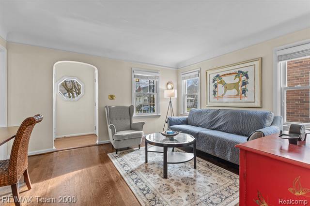 Builiding view five for 4845 Westland, Dearborn, MI. 48126